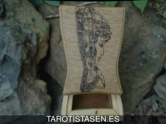 Tarotistas en Zarra